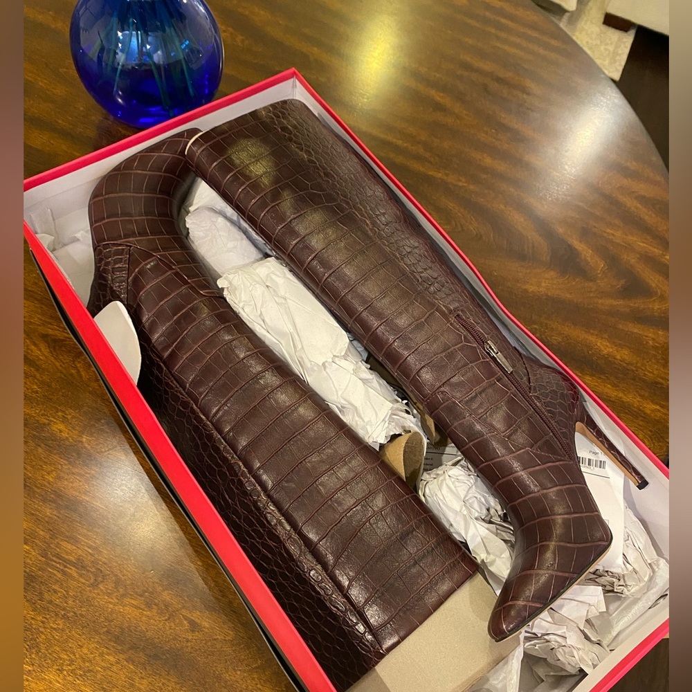 Vince Camuto Chocolate tall boots